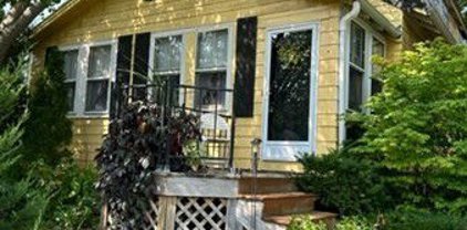 79 Holmes Road, Dedham