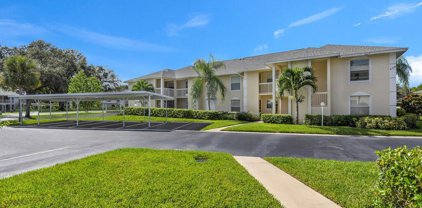 654 Squire Circle Unit 103, Naples
