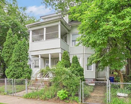 61-63 Pomona St, Springfield