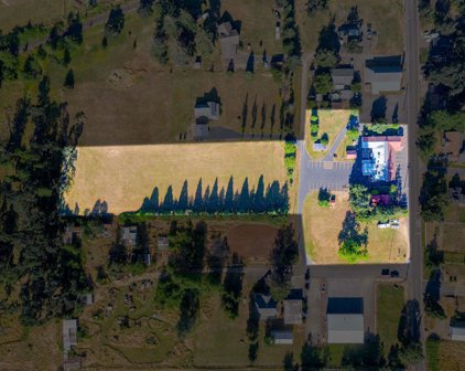 8362 Macleay (-8372) Rd, Salem