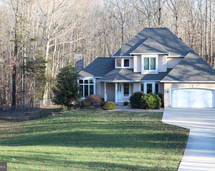 12207 Dell Way, Fredericksburg