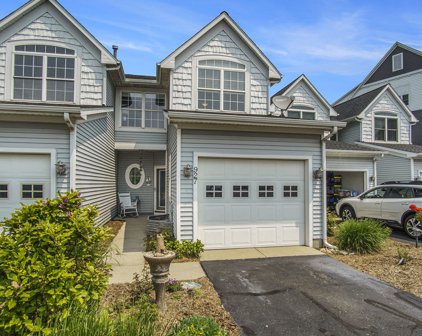 927 W Savidge Street, Spring Lake