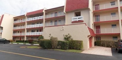 1015 Country Club Dr Unit 304, Margate