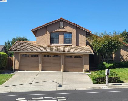 11867 W Vomac Rd, Dublin
