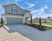 1102 Bending Trail Drive, Tomball image
