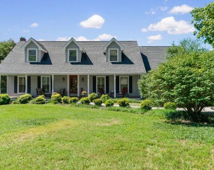 1611 Wilson Pike, Brentwood