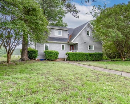 1010 Bracey Drive, Northeast Suffolk
