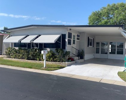 10285 N Lake Drive Unit 80, Largo