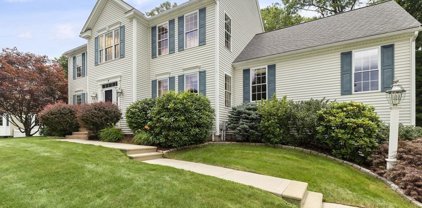 72 Independence Lane, Ashland