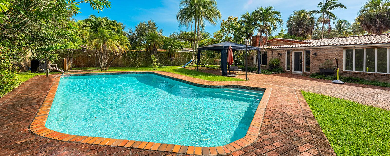 Florida Pool Homes Real Estate