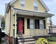 54 Staples Ave, Everett image
