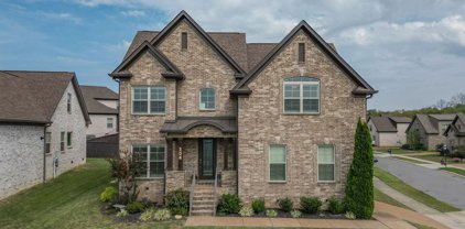 204 Karen Dr, Mount Juliet