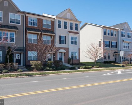 44087 Eastgate View Dr, Chantilly