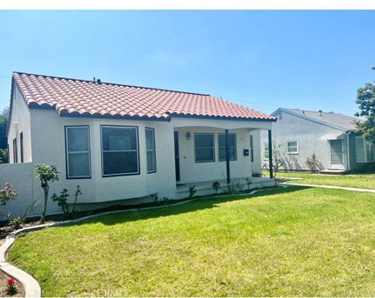 10056 Colima Road, Whittier