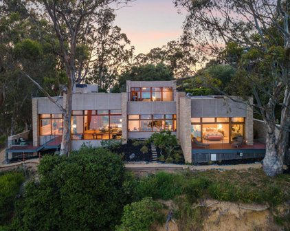 2 De Silva Island Drive, Mill Valley