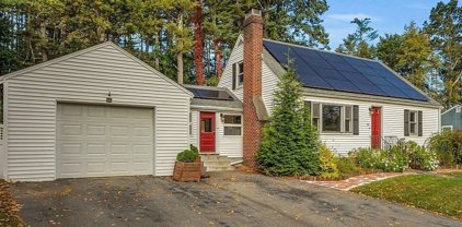 133 Willow Street, Acton