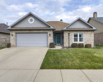 1628 Oakmere Way, Greenwood