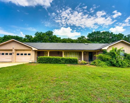 1520 S Broadway Boulevard, Ada