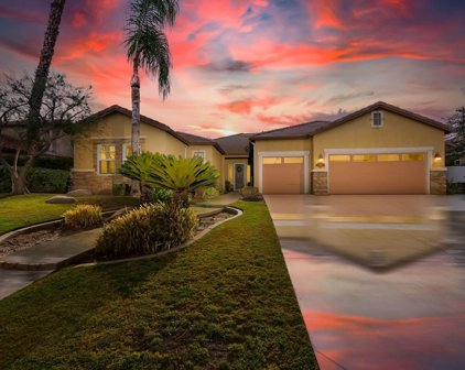 6903 Canaletto, Bakersfield