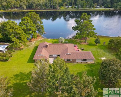 206 Lakeshore Road, Guyton