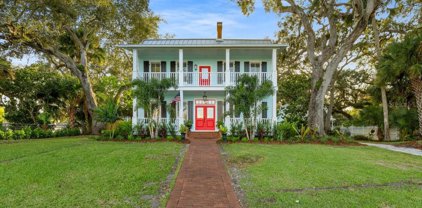 504 N Riverside Drive, New Smyrna Beach