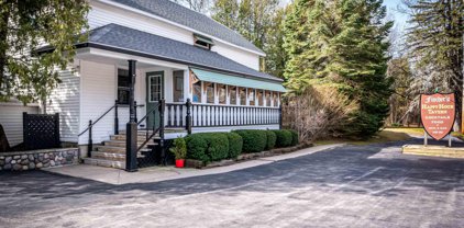 7100 N Manitou Trail, Northport
