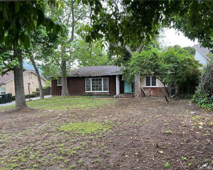 4415 Chevy Chase Drive, La Canada Flintridge