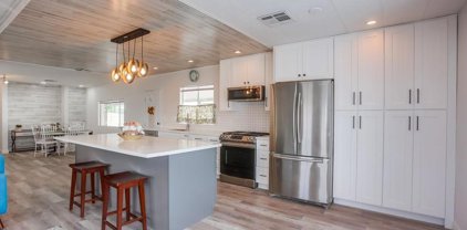 1627 Lotus, Escondido