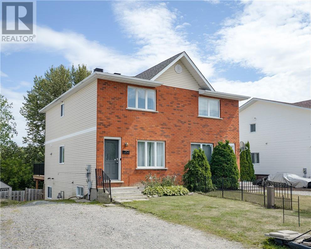 252 Benita Boulevard, New Sudbury listing thumbnail