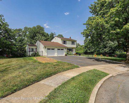 3 Kim Court, Hazlet