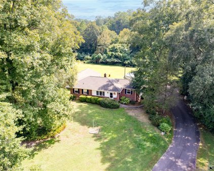 6301 Shadybrook Lane, Richmond