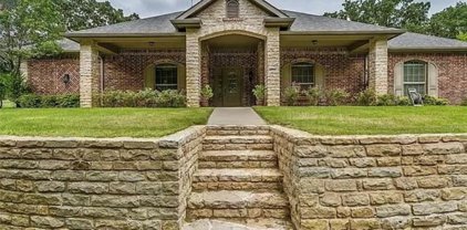 401 Russell Bend  Road, Weatherford