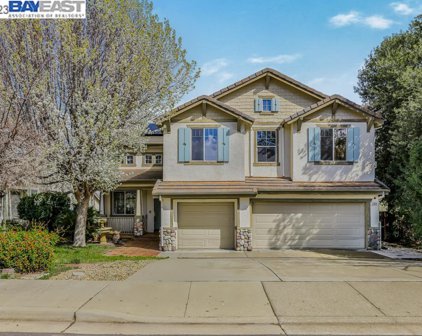 244 Putter Dr, Brentwood