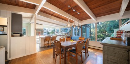 4406 Keith Road, West Vancouver