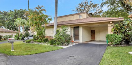 8129 Princess Palm Cir Unit #24, Tamarac