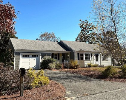 86 Astor Way, Yarmouth