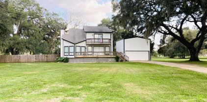 152 Horse Shoe Trail, Angleton