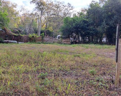 108 E Spring St, Dothan