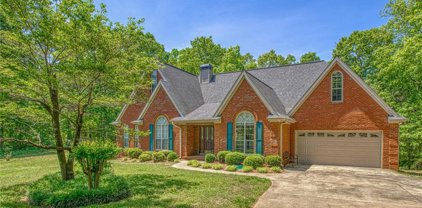 1817 N Walkers Mill Road, Griffin