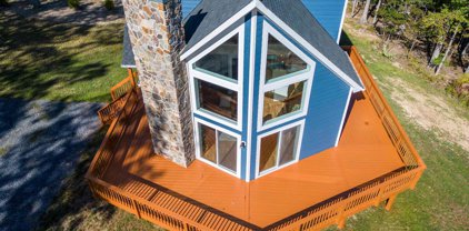 211 Arthur Burke Ln, Front Royal