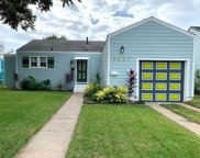 5327 Borden Avenue, Galveston image