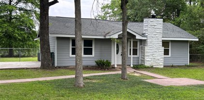 306 Lakeshore Drive, Conroe