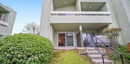 160 E Street Unit C8, Chula Vista