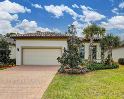 640 Se Villandry Way, Port St. Lucie