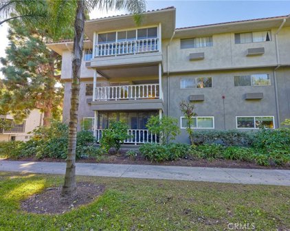 2404 VIA MARIPOSA W Unit 2H, Laguna Woods