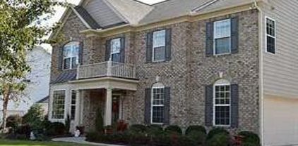 317 Bennington Place, Canton