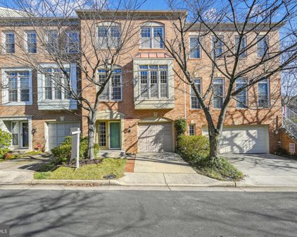 4653 Kirkpatrick Ln, Alexandria