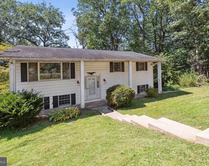 1340 Woodland Dr, Westminster