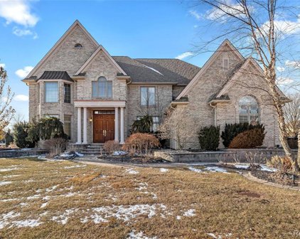 4484 CARDAMON, Sterling Heights