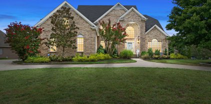 2835 Carriage Way, Clarksville